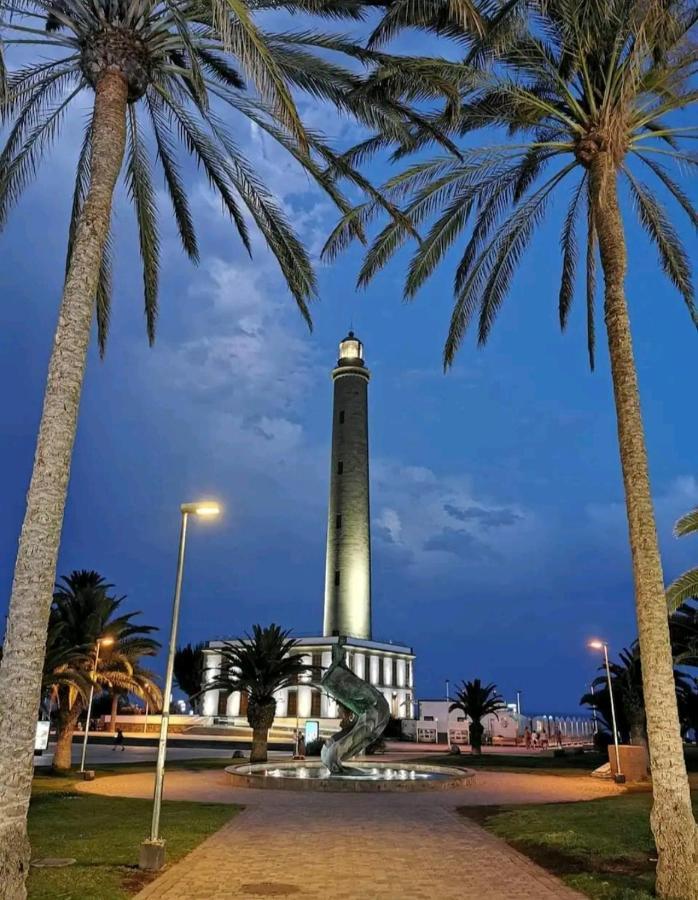 Oasis Familias Y Parejas Apartamento *