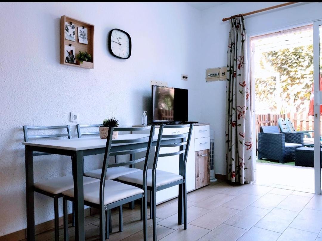 Oasis Familias Y Parejas